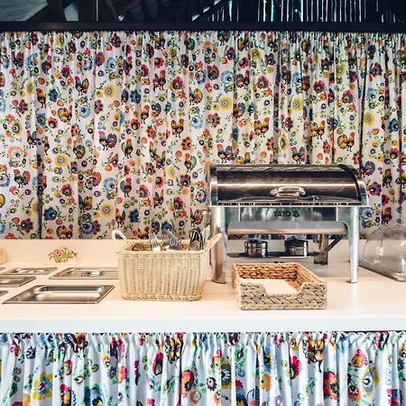 Pole Namiotowe Kogutowo Luksustelt *