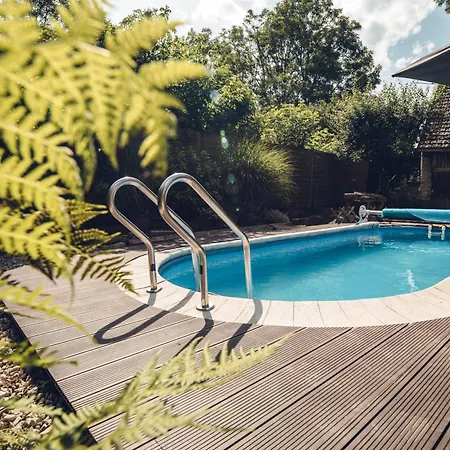 Pole Namiotowe Kogutowo 럭셔리텐트 Wietrzychowice